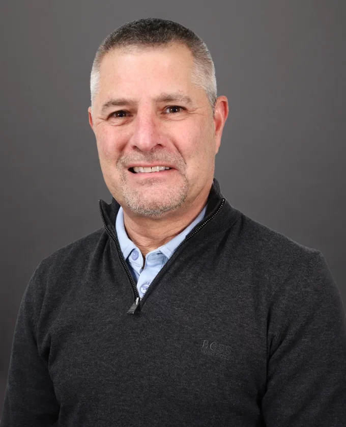 Arrive Logistics Chief People Officer Jonathan Schoonmaker Headshot